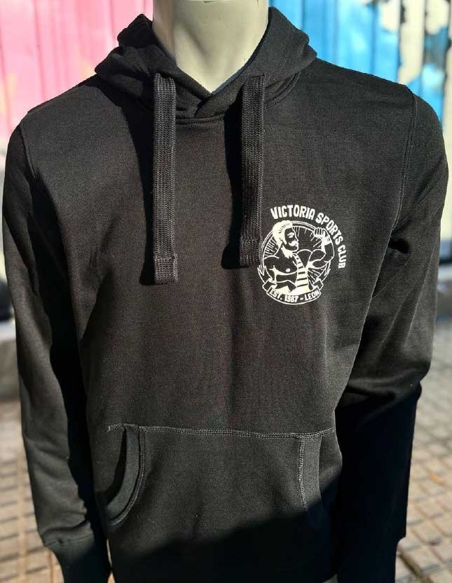 Personalización de sudaderas Dany Llamas en León